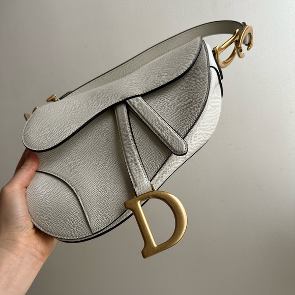 authentic dior saddle bag, white calfskin leather in latte, regular size - Picture 4 of 8